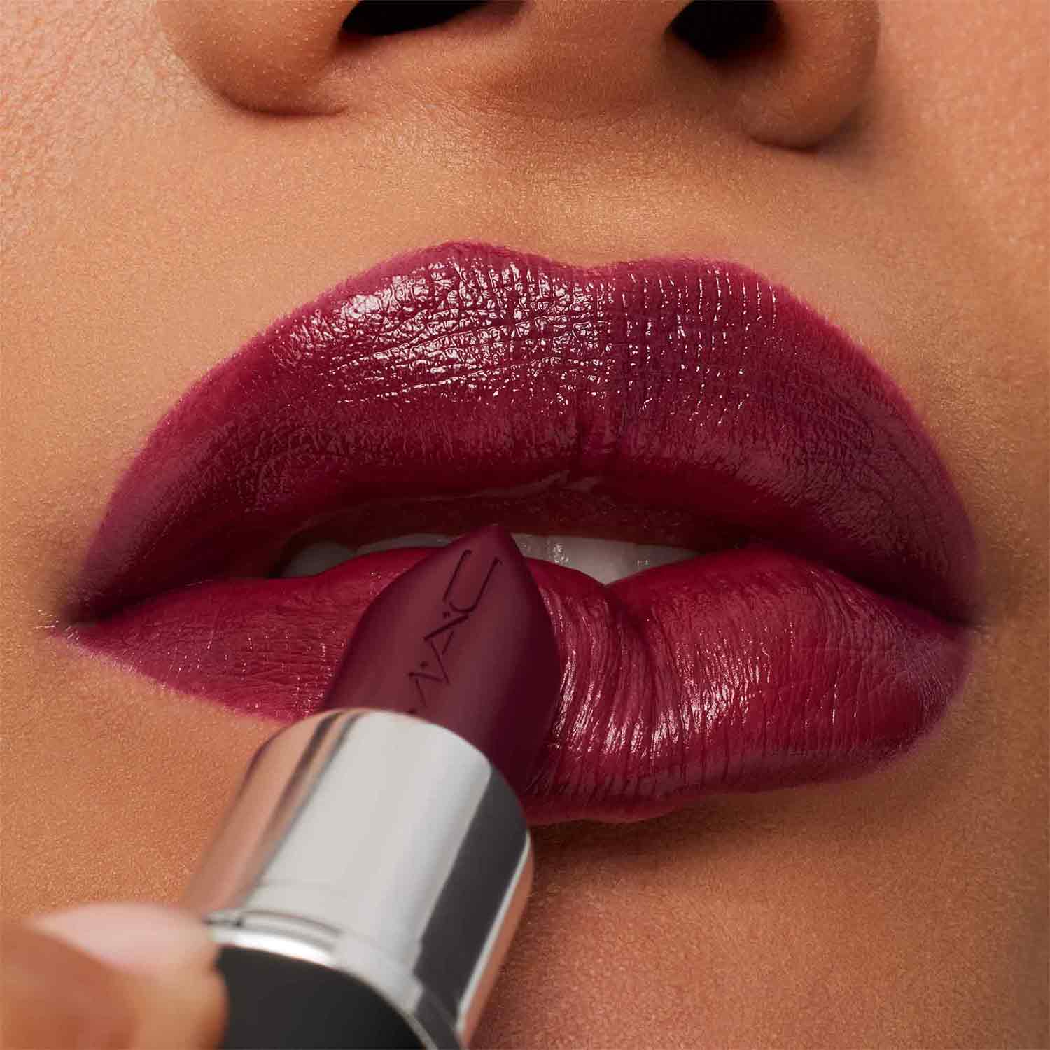 MACXIMAL SLEEK SATIN (LABIAL SATINADO)
